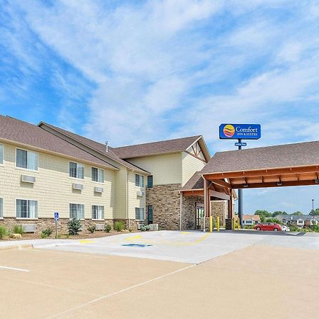 Comfort Inn & Suites Riverview Near Davenport And I-80 Le Claire Extérieur photo