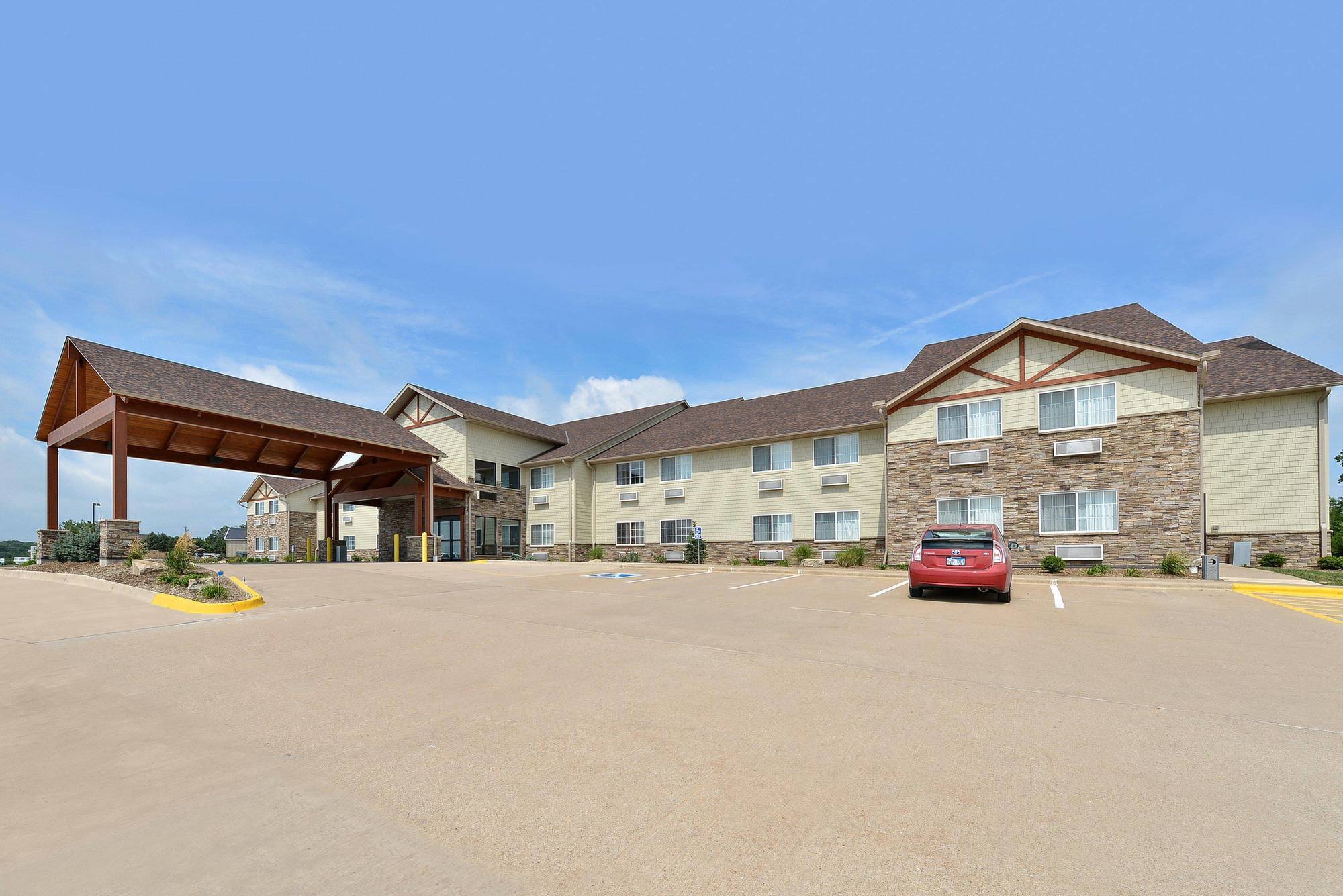 Comfort Inn & Suites Riverview Near Davenport And I-80 Le Claire Extérieur photo